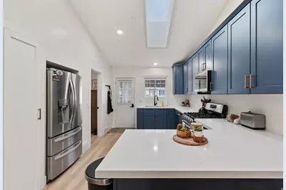 554 W 2900 S, Bountiful, UT 84010 - Photo 17