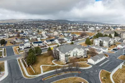 2101 N Morning Star Dr #C10, Saratoga Springs, UT 84045 - Photo 5