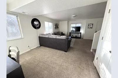 672 N 100 W, Vernal, UT 84078 - Photo 5