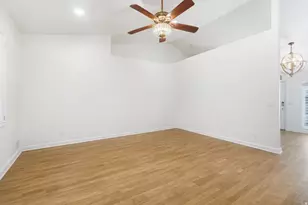 4055 S Lake Vista Dr W, Saratoga Springs, UT 84045 - Photo 9