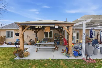 4055 S Lake Vista Dr. W, Saratoga Springs, UT 84045 - Photo 27