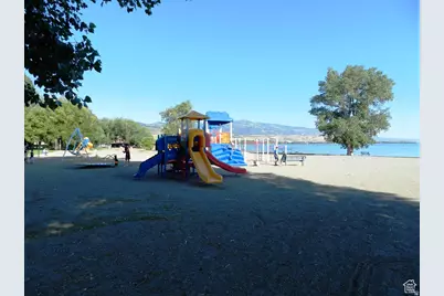 2176 S Bear Lake Blvd # 445, Garden City, UT 84028 - Photo 17