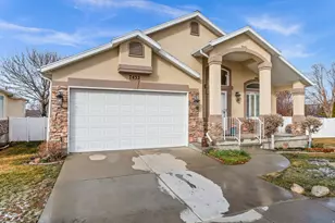 7432 S Green Berry Ct E, Midvale, UT 84047 - Photo 1