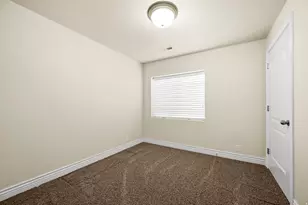 7432 S Green Berry Ct E, Midvale, UT 84047 - Photo 19