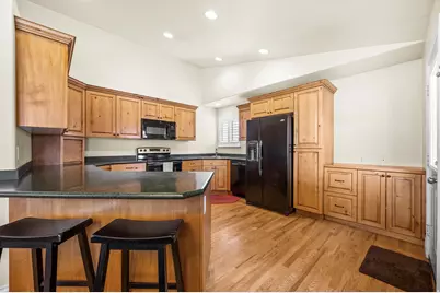 7432 S Green Berry Ct E, Midvale, UT 84047 - Photo 7