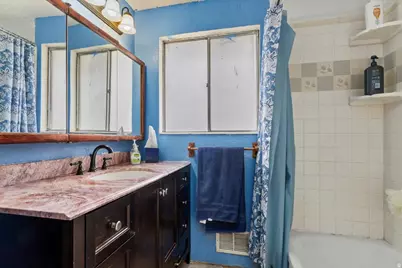 277 N 1030 W, Orem, UT 84057 - Photo 15