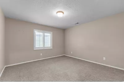 11153 S Village Ln, South Jordan, UT 84095 - Photo 19
