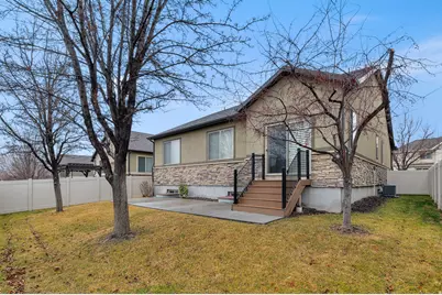 11153 S Village Ln, South Jordan, UT 84095 - Photo 29