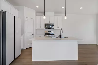 470 S 720 W, American Fork, UT 84003 - Photo 11