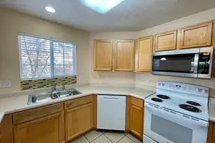 3185 Matisse Ln, West Valley, UT 84119 - Photo 3
