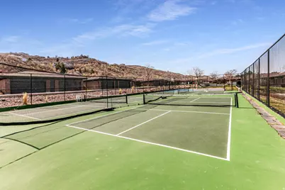 1987 S Mapleview Dr E, Bountiful, UT 84010 - Photo 41