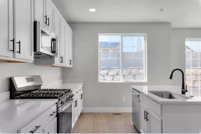 942 S Tanner Rd, Santaquin, UT 84655 - Photo 11