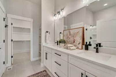 10816 S Haven Landing Dr, South Jordan, UT 84095 - Photo 3