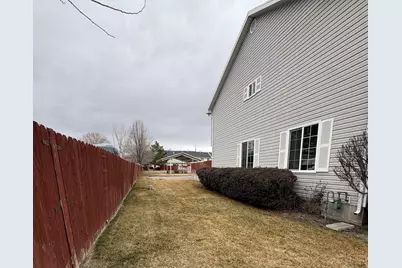 431 E 350 S, American Fork, UT 84003 - Photo 35