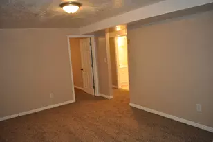 332 W Harvard Dr, Midvale, UT 84047 - Photo 27