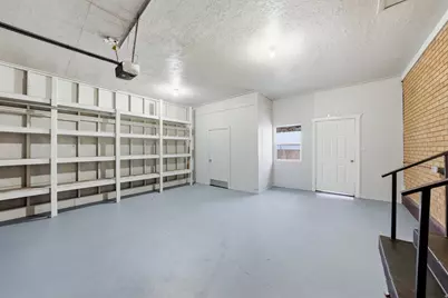 8583 S Harvard Park Dr, Sandy, UT 84094 - Photo 27