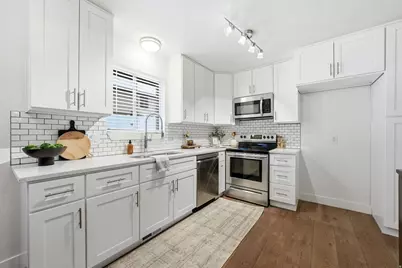 8583 S Harvard Park Dr, Sandy, UT 84094 - Photo 9