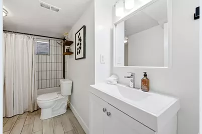 8583 S Harvard Park Dr, Sandy, UT 84094 - Photo 25