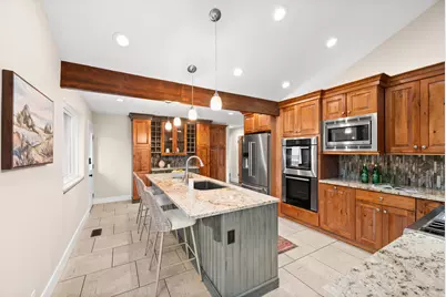 1835 E Dimple Dell Rd S, Sandy, UT 84092 - Photo 9