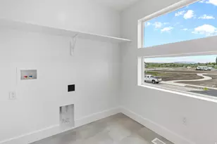 251 W 2950 S, Nibley, UT 84321 - Photo 41