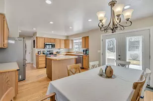 468 E Montana Dr S, Sandy, UT 84070 - Photo 11