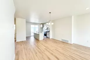 1658 N 1600 W, Layton, UT 84041 - Photo 15