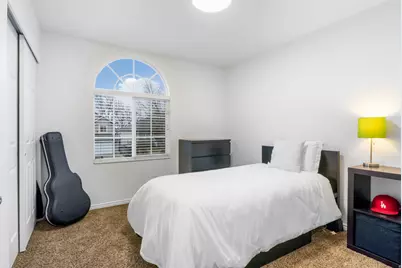 558 Eastpointe Cir, North Salt Lake, UT 84054 - Photo 23