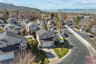 558 Eastpointe Cir, North Salt Lake, UT 84054 - Photo 9