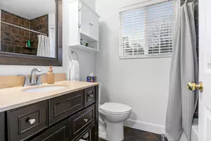 558 Eastpointe Cir, North Salt Lake, UT 84054 - Photo 25