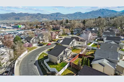 558 Eastpointe Cir, North Salt Lake, UT 84054 - Photo 35