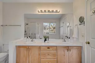 9414 S 1980 W, South Jordan, UT 84095 - Photo 23