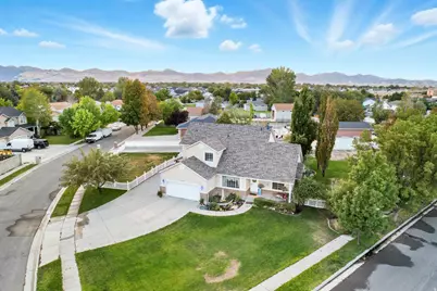 3256 W Star Fire Rd, South Jordan, UT 84095 - Photo 3