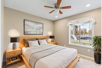 98 W 400 S, Smithfield, UT 84335 - Photo 15