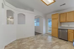 5444 S 4050 W, Roy, UT 84067 - Photo 11