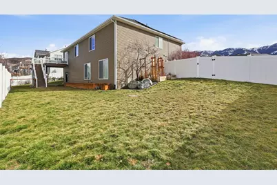 555 N 750 E, Hyde Park, UT 84318 - Photo 41