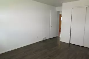 385 N 1200 W, Salt Lake City, UT 84116 - Photo 23