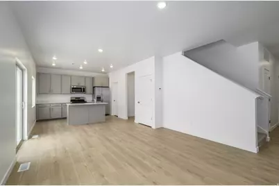 1636 W Blue Flax Dr #1527, Saratoga Springs, UT 84045 - Photo 5