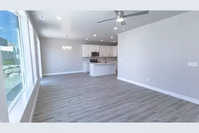 3370 E Baywater, Eagle Mountain, UT 84005 - Photo 5