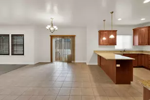 13529 S Chamonix Way, Riverton, UT 84065 - Photo 9