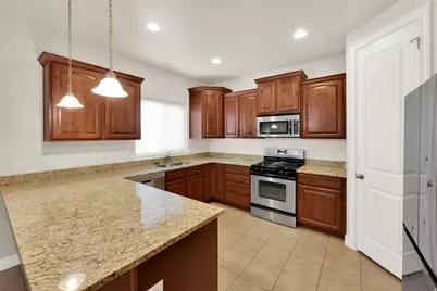 13529 S Chamonix Way, Riverton, UT 84065 - Photo 11