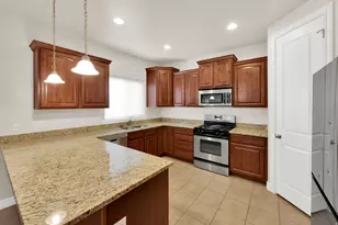 13529 S Chamonix Way, Riverton, UT 84065 - Photo 11