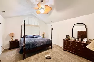 2049 W Abbey View Rd S, West Jordan, UT 84088 - Photo 11