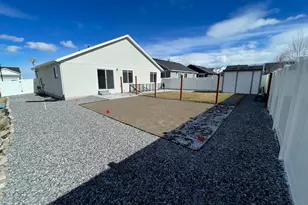 465 W 1470 N, Tooele, UT 84074 - Photo 5