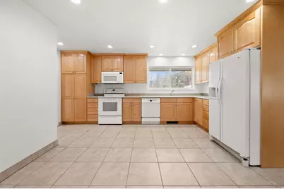 1105 E 600 N, Bountiful, UT 84010 - Photo 7