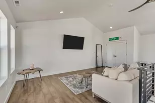 11207 S Kestrel Rise Rd, South Jordan, UT 84009 - Photo 25