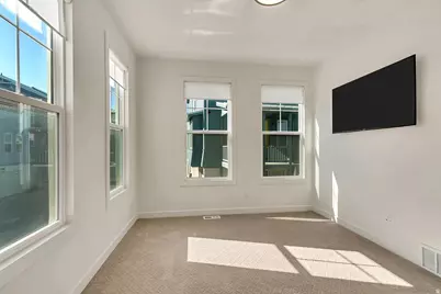 11207 S Kestrel Rise Rd, South Jordan, UT 84009 - Photo 19