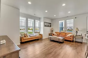 11207 S Kestrel Rise Rd, South Jordan, UT 84009 - Photo 5