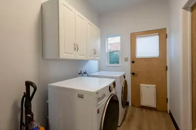 2059 E Keller Ln, Salt Lake City, UT 84109 - Photo 15