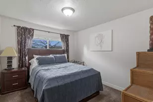 8229 S Resaca Dr, Sandy, UT 84070 - Photo 13