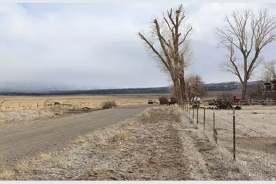 400 S 425 W #15, Loa, UT 84747 - Photo 3